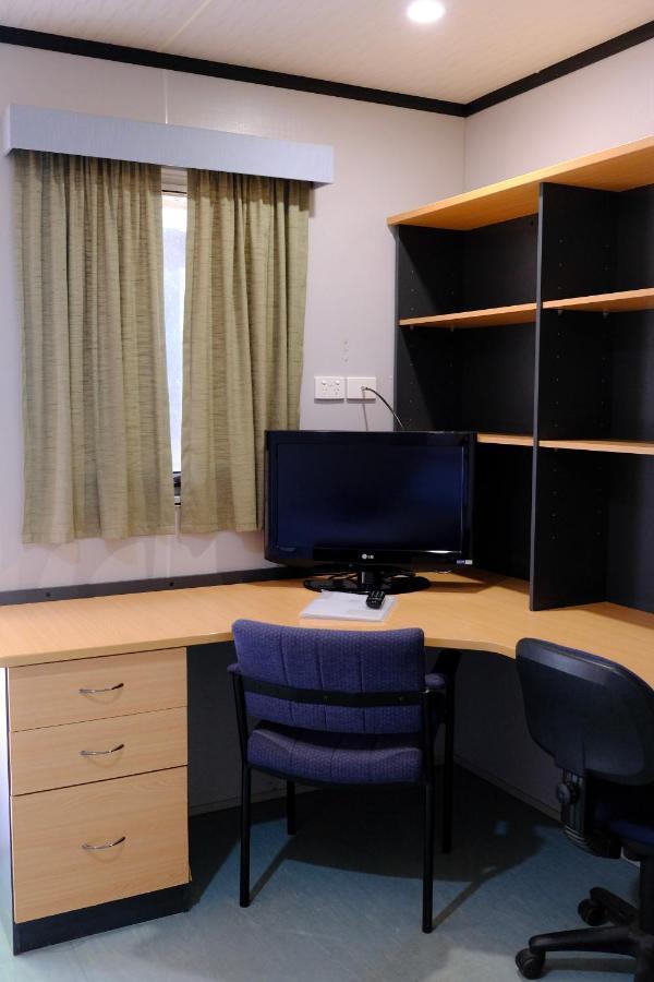 Norwesta Lifestyle Park Hotel Carnarvon Bagian luar foto