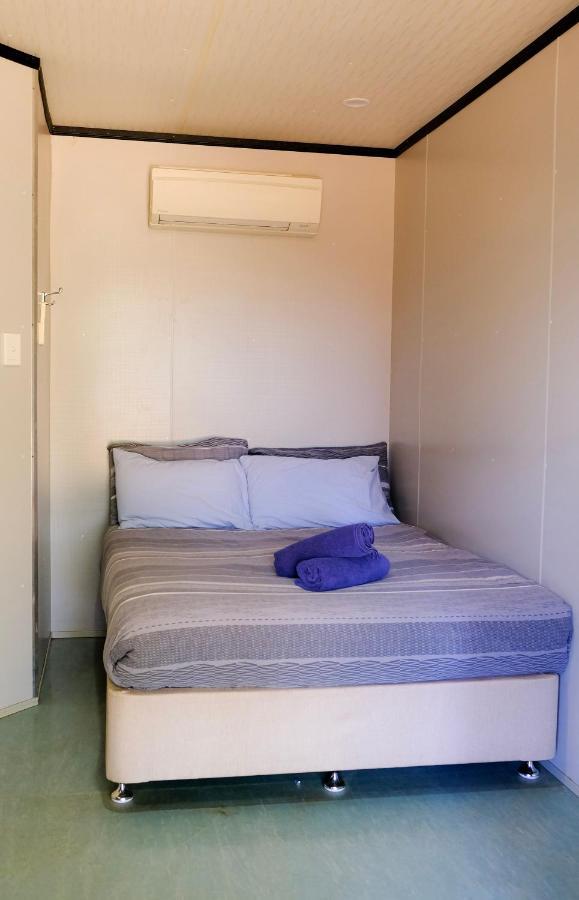 Norwesta Lifestyle Park Hotel Carnarvon Bagian luar foto