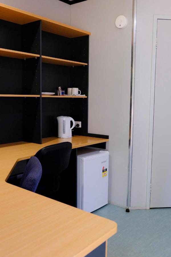 Norwesta Lifestyle Park Hotel Carnarvon Bagian luar foto