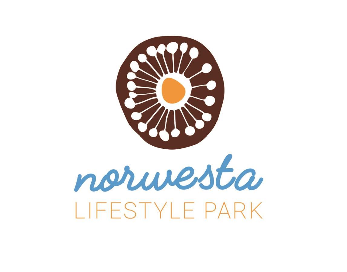 Norwesta Lifestyle Park Hotel Carnarvon Bagian luar foto